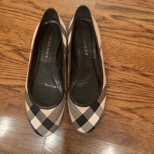 Authentic Burberry Nova Check Plaid Ballet Flats